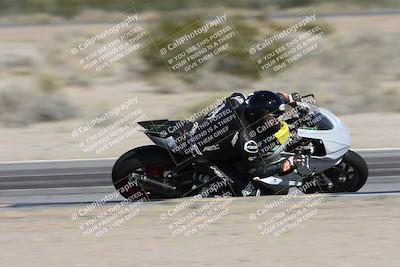 media/Jan-15-2026-Racers Edge (Thu) [[dfebeb70ab]]/2-A Group/Session 3 (Turn 15 Inside Pans)/